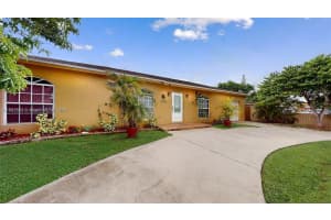 386 NW 17th Ct, Homestead, FL 33030, Sold 08/06/25