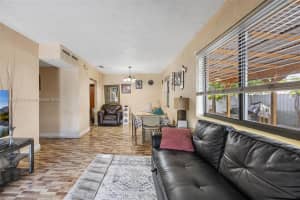 620 Ne 137th St North Miami, FL 33161 - MLS#A11722875