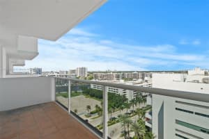 3725 S Ocean Dr, Hollywood, FL 33019, Sold 03/26/25