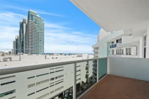 3725 S Ocean Dr, Hollywood, FL 33019, Sold 03/26/25