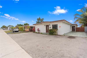 520 W 49th St, Hialeah, FL 33012, Sold 03/14/25