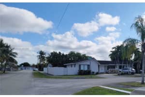 5205 SW 102nd Pl, Miami, FL 33165, Sold 07/21/25
