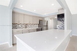 601 Three Islands Boulevard APT 217, Hallandale Beach, FL 33009, - MLS#A11723225