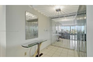 20281 E Country Club Dr APT M6, Aventura, FL 33180, - MLS#A11723274