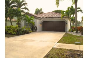 1210 Oakwater Dr, Royal Palm Beach, FL 33411, Sold 08/20/25
