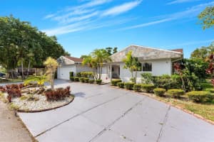 5802 Australian Pine Dr, Tamarac, FL 33319, Sold 02/24/25