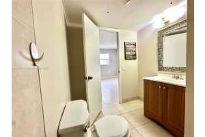 8500 Sunrise Lakes Blvd 303 Sunrise, FL 33322 - MLS#A11723316