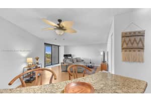 200 Leslie Dr, Hallandale Beach, FL 33009, Sold 04/28/25