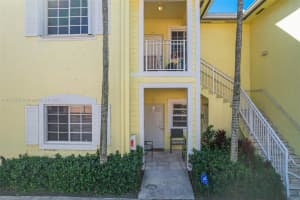 2728 NE 3rd Ct, Homestead, FL 33033, Sold 04/10/25