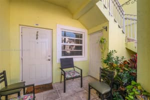 2728 NE 3rd Ct, Homestead, FL 33033, Sold 04/10/25