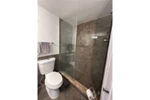 3505 S Ocean Dr 401, Hollywood
