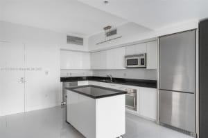 92 SW 3rd St APT 4109, Miami, FL 33130, - MLS#A11723584