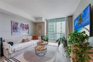 1900 N Bayshore Dr, Miami, FL 33132, Sold 03/14/25