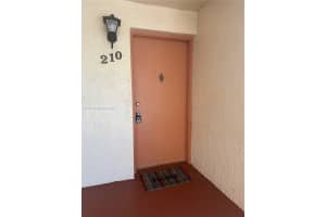 7451 Nw 16th St 210, Plantation