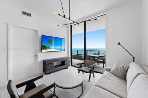 601 NE 1st Ave #4815, Miami, FL 33132, - MLS#A11723756