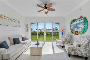 24 Harbour Isle Dr E, Fort Pierce, FL 34949, Sold 04/17/25