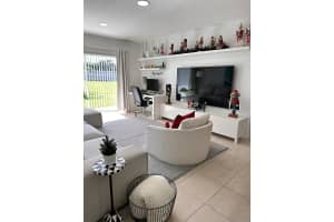 7660 SW 82nd St, Miami, FL 33143, Sold 04/08/25