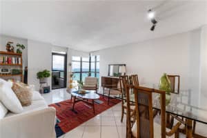 2555 Collins Ave, Miami Beach, FL 33140, Sold 01/31/25