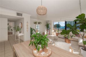 600 Ne 36th St 304, Miami