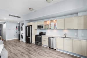 350 NE 24th St, Miami, FL 33137, Sold 03/20/25