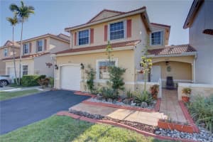 17946 SW 10th Ln, Pembroke Pines, FL 33029, Sold 02/28/25