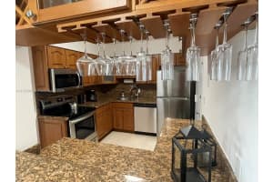 5151 Collins Ave APT 1722, Miami Beach, FL 33140, - MLS#A11724061