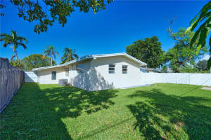 2607 Island Dr, Miramar, FL 33023, Sold 04/28/25
