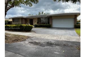 2330 NE 196th St, Miami, FL 33180, Sold 04/25/25