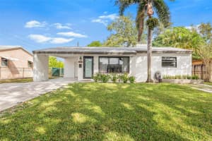6771 Charleston St, Hollywood, FL 33024, Sold 03/24/25