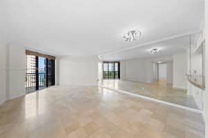 540 Brickell Key Dr, Miami, FL 33131, Sold 04/15/25
