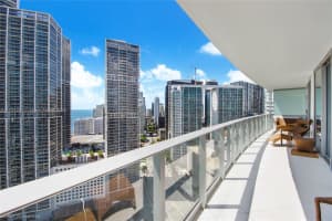 Epic Tower, 200 Biscayne Blvd Way, Miami, FL 33131, Sold 04/08/25