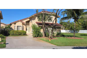 18318 NW 61st Ct, Hialeah, FL 33015, Sold 05/28/25