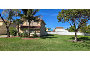 18318 NW 61st Ct, Hialeah, FL 33015, Sold 05/28/25
