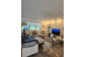 15100 Sw 89th Ct Palmetto Bay, FL 33176 - MLS#A11724418