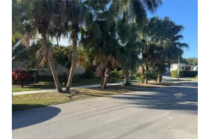 300 NE 122nd St, North Miami, FL 33161, Sold 02/28/25
