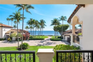 15121 Fisher Island Dr, Miami Beach, FL 33109, Sold 04/01/25