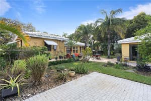 1659 Washington St, Hollywood, FL 33020, Sold 05/05/25