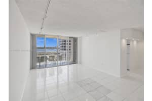 18071 Biscayne Blvd 1701, Aventura