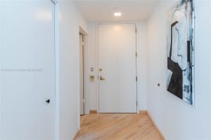 19355 Turnberry Way ph-k, Miami, FL 33180, Sold 06/20/25