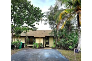 11246 SW 116th Ln, Miami, FL 33176, Sold 05/27/25