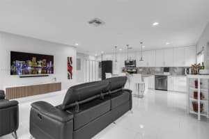 8760 SW 20th St, Miami, FL 33165, Sold 04/25/25