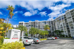 800 Parkview Dr APT 409, Hallandale Beach, FL 33009, - MLS#A11724835
