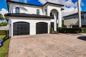 3470 SW 97th Ave, Miami, FL 33165, Sold 04/30/25