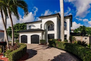 3470 SW 97th Ave, Miami, FL 33165, Sold 04/30/25