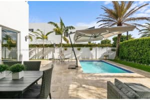 7515 NW 101st Pl, Doral, FL 33178, Sold 03/03/25