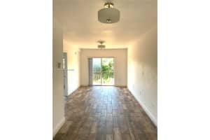 1478 NW 1st St APT 304, Miami, FL 33125, Sold 08/06/25
