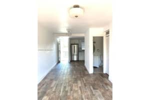 1478 NW 1st St APT 304, Miami, FL 33125, Sold 08/06/25