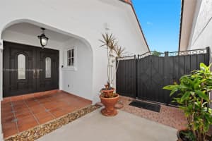 12782 NW 8th Ln, Miami, FL 33182, Sold 02/18/25