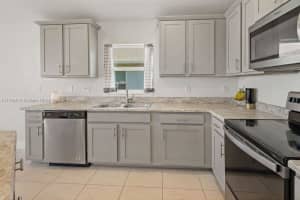 5325 San Benedetto Pl, Fort Pierce, FL 34951, Sold 04/30/25