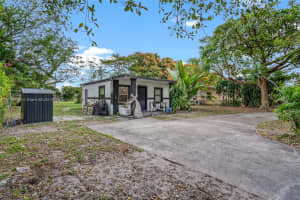 15925 W Bunche Park Dr, Opa-locka, FL 33054, Sold 04/23/25